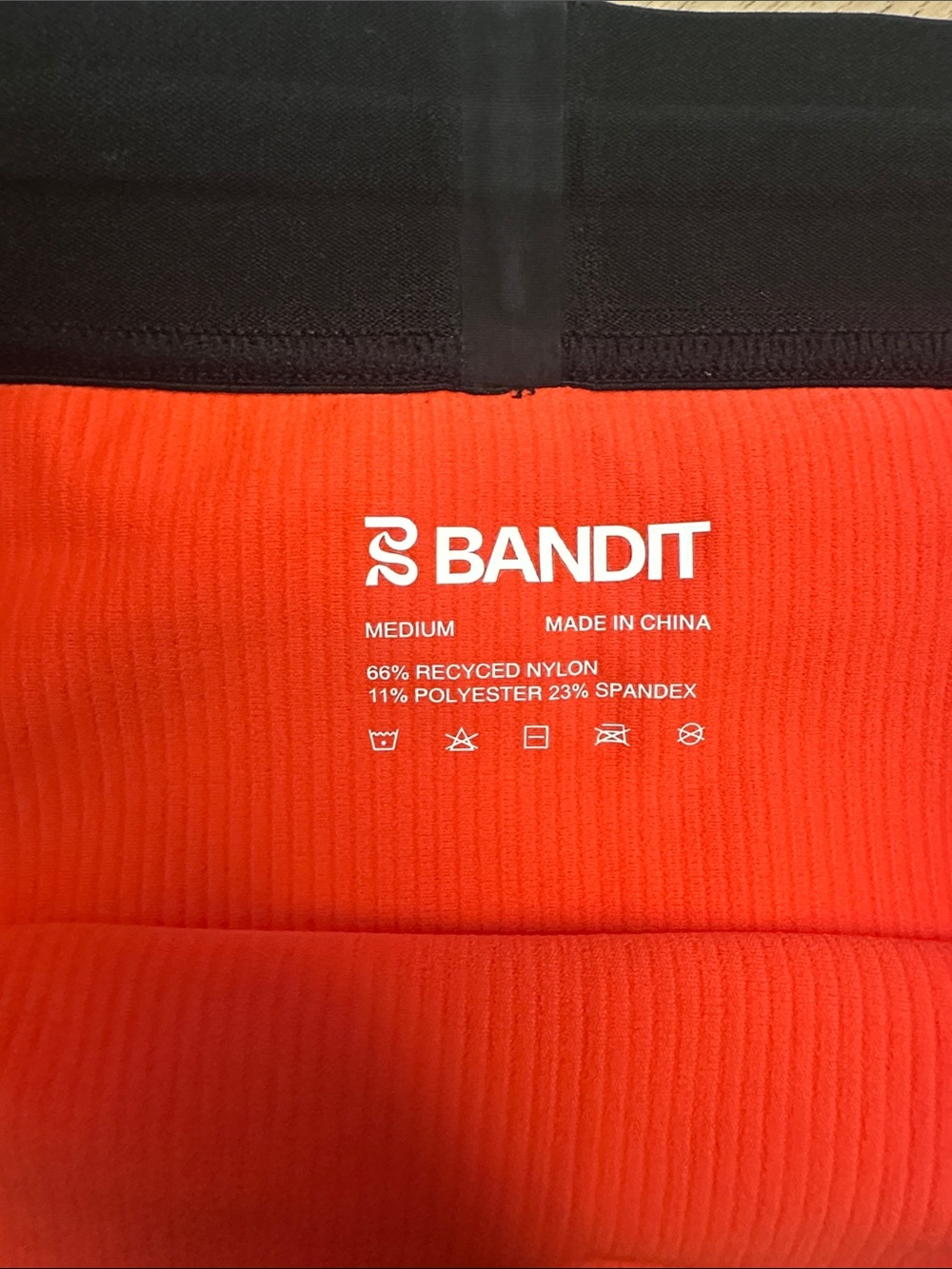 Bandit Cadence Shorts - size M - Picture 3 of 4